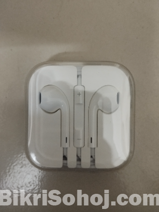 Apple headphone